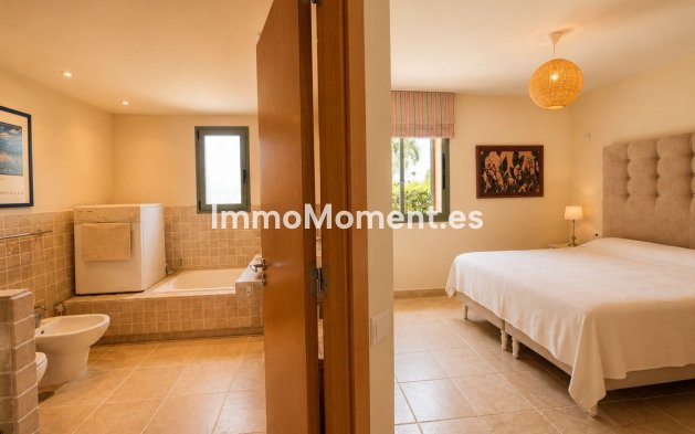 Wiederverkauf - Wohnung - Málaga - Benahavís