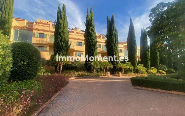 Wiederverkauf - Wohnung - Málaga - Benahavís