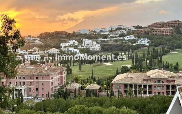 Wiederverkauf - Wohnung - Málaga - Benahavís