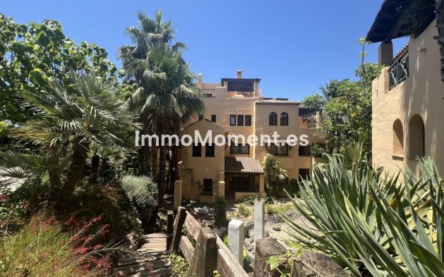 Bestaande woning - Appartement - Estepona  - Atalaya