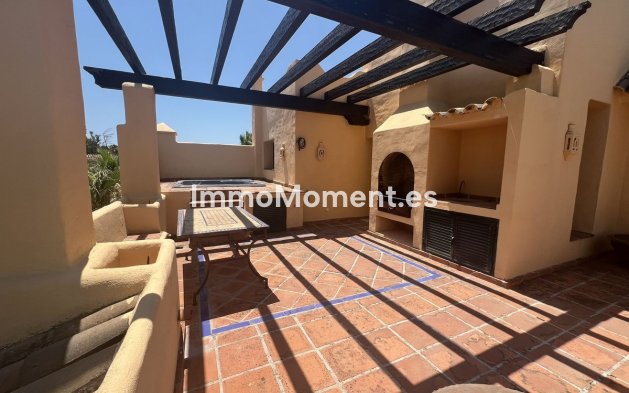 Bestaande woning - Appartement - Estepona  - Atalaya
