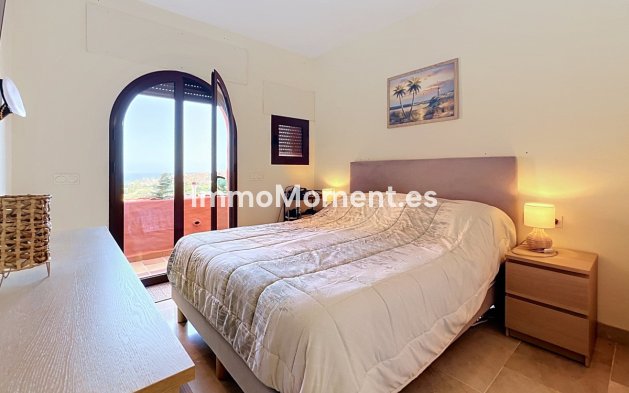 Resale - Apartment - Manilva