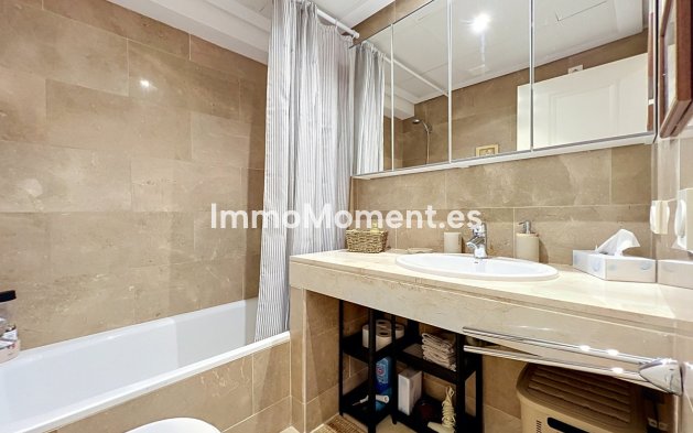Resale - Apartment - Manilva