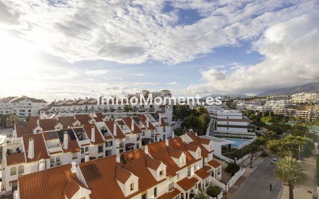 Resale - Apartment - Estepona - Estepona Centro
