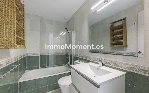 Bestaande woning - Rijtjeshuis - Estepona  - Estepona Centro