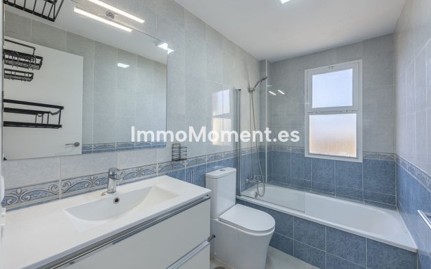 Bestaande woning - Rijtjeshuis - Estepona  - Estepona Centro