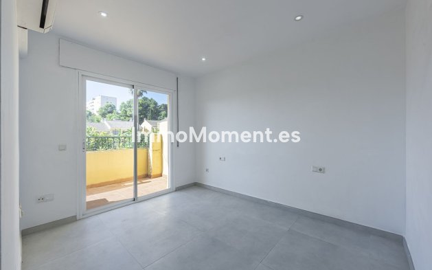 Bestaande woning - Rijtjeshuis - Estepona  - Estepona Centro