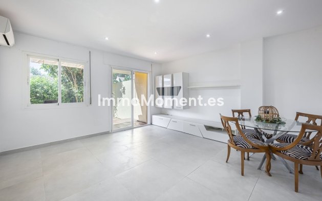 Bestaande woning - Rijtjeshuis - Estepona  - Estepona Centro