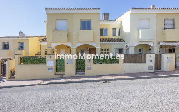 Bestaande woning - Rijtjeshuis - Estepona  - Estepona Centro