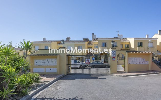 Bestaande woning - Rijtjeshuis - Estepona  - Estepona Centro