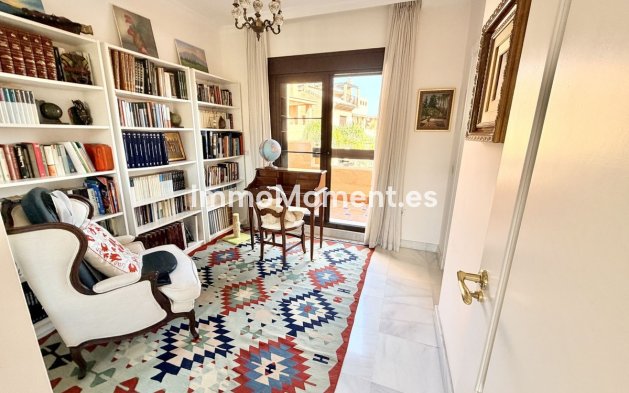 Bestaande woning - Appartement - Estepona  - Hacienda del Sol