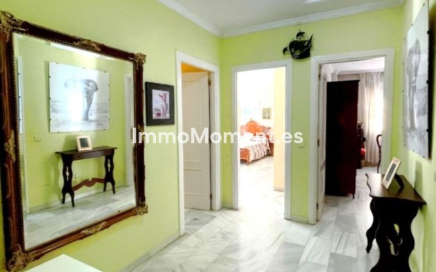 Bestaande woning - Appartement - Estepona  - Estepona Centro