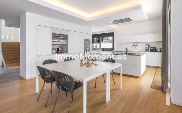 Revente - Villa individuelle - Marbella - Costabella