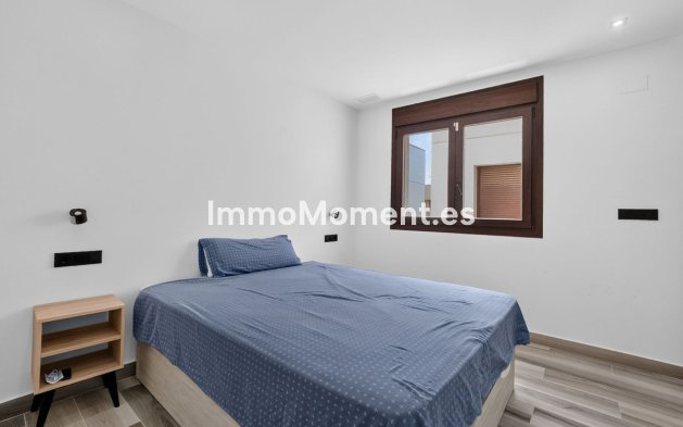 Wiederverkauf - Freistehende Villa - Orihuela - Los Balcones - Los Altos del Edén