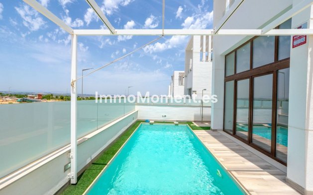 Wiederverkauf - Freistehende Villa - Orihuela - Los Balcones - Los Altos del Edén