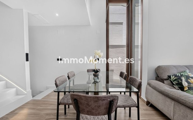 Bestaande woning - Vrijstaande villa - Orihuela - Los Balcones - Los Altos del Edén