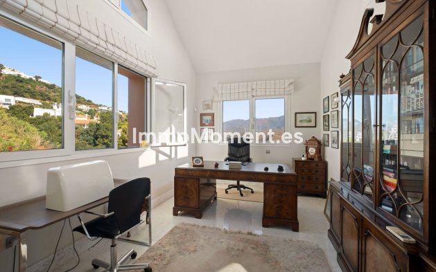 Wiederverkauf - Freistehende Villa - Marbella - La Mairena