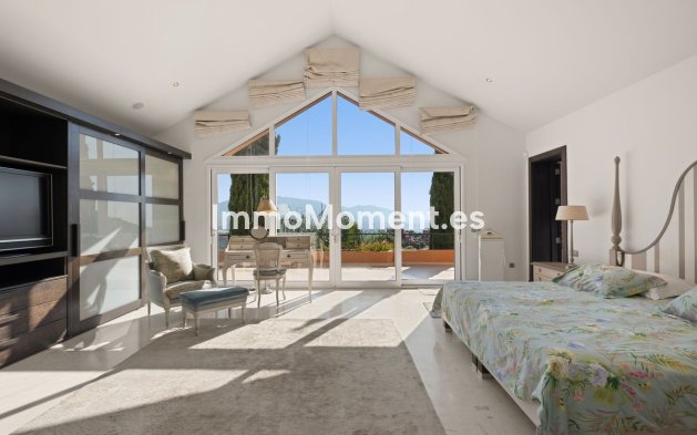 Wiederverkauf - Freistehende Villa - Marbella - La Mairena