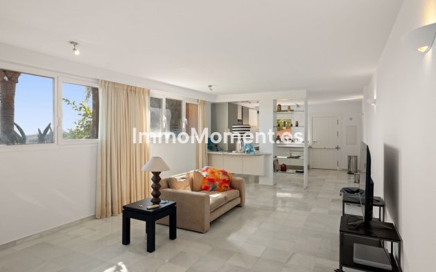 Wiederverkauf - Freistehende Villa - Marbella - La Mairena