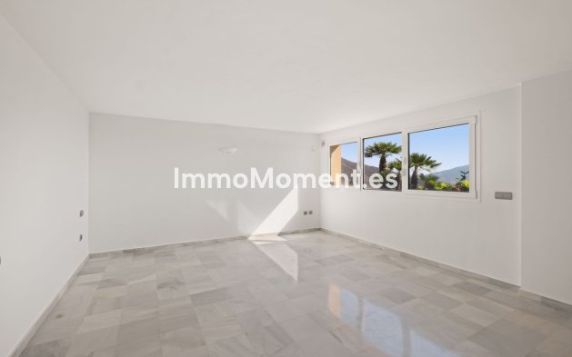 Wiederverkauf - Freistehende Villa - Marbella - La Mairena