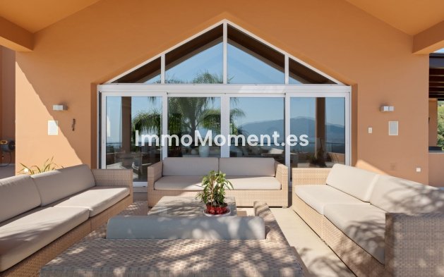 Wiederverkauf - Freistehende Villa - Marbella - La Mairena