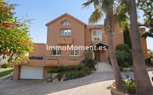 Wiederverkauf - Freistehende Villa - Marbella - La Mairena