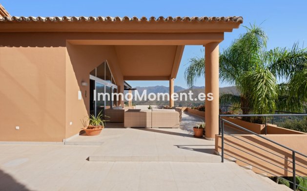 Wiederverkauf - Freistehende Villa - Marbella - La Mairena
