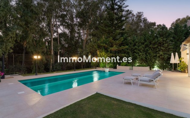 Wiederverkauf - Freistehende Villa - Marbella - Nueva Andalucía