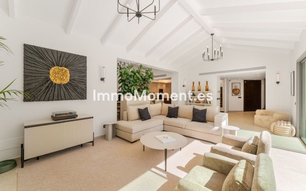 Wiederverkauf - Freistehende Villa - Marbella - Nueva Andalucía