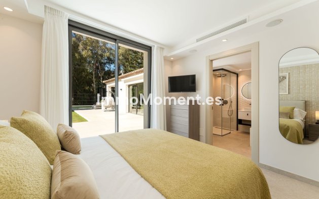 Wiederverkauf - Freistehende Villa - Marbella - Nueva Andalucía