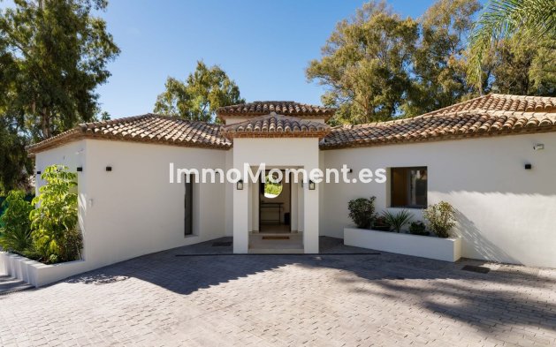 Wiederverkauf - Freistehende Villa - Marbella - Nueva Andalucía
