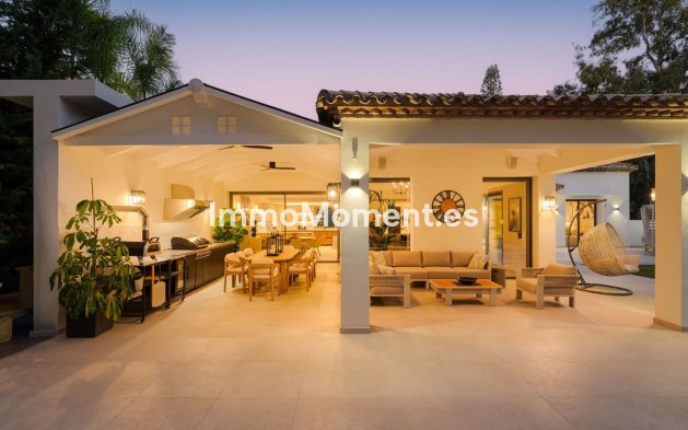 Wiederverkauf - Freistehende Villa - Marbella - Nueva Andalucía