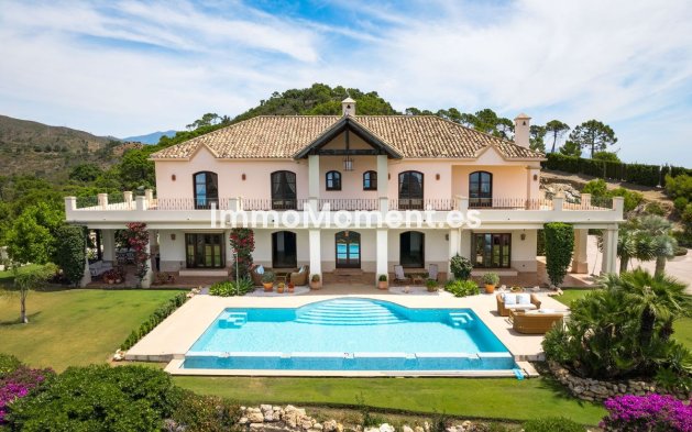 Bestaande woning - Vrijstaande villa - Estepona  - Estepona Centro