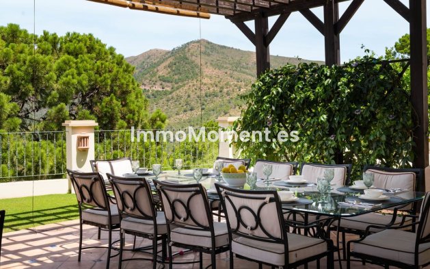 Bestaande woning - Vrijstaande villa - Estepona  - Estepona Centro