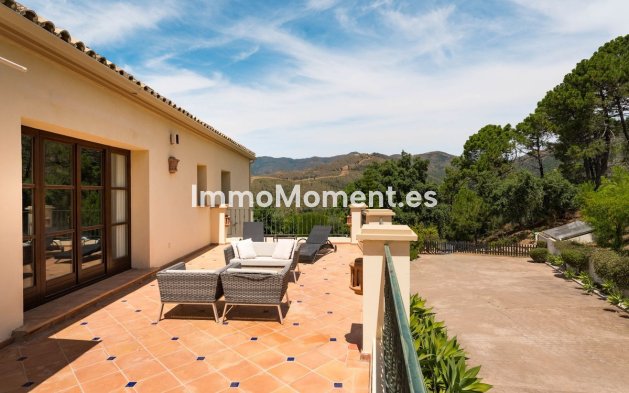Bestaande woning - Vrijstaande villa - Estepona  - Estepona Centro