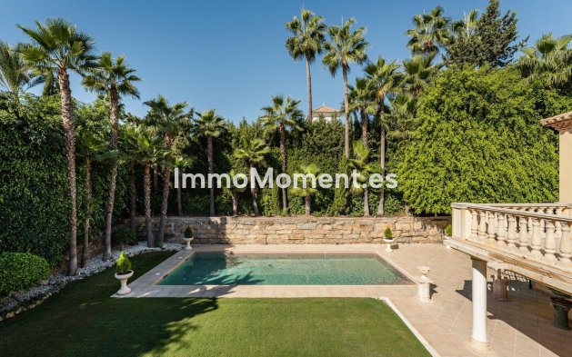 Reventa - Villa independiente - Marbella - Nueva Andalucía