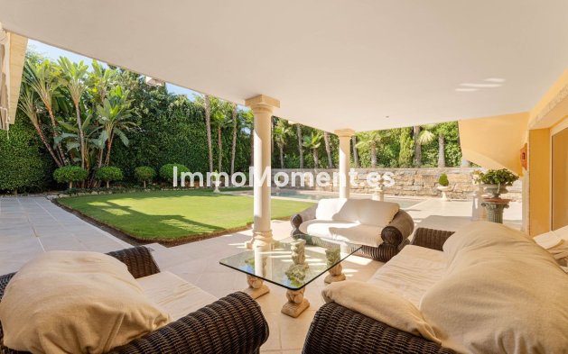Reventa - Villa independiente - Marbella - Nueva Andalucía