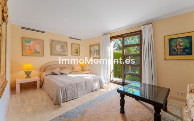 Reventa - Villa independiente - Marbella - Nueva Andalucía