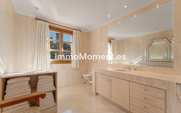 Reventa - Villa independiente - Marbella - Nueva Andalucía