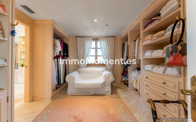 Reventa - Villa independiente - Marbella - Nueva Andalucía