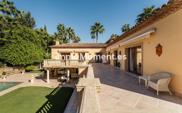 Reventa - Villa independiente - Marbella - Nueva Andalucía