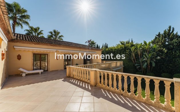 Reventa - Villa independiente - Marbella - Nueva Andalucía