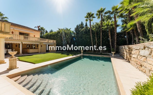 Reventa - Villa independiente - Marbella - Nueva Andalucía