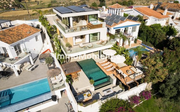 Wiederverkauf - Freistehende Villa - Marbella - Nueva Andalucía