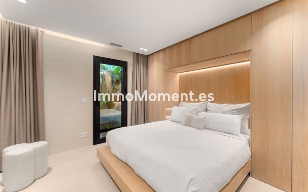 Wiederverkauf - Freistehende Villa - Marbella - Nueva Andalucía