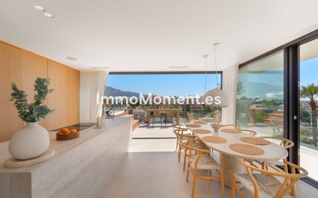 Wiederverkauf - Freistehende Villa - Marbella - Nueva Andalucía