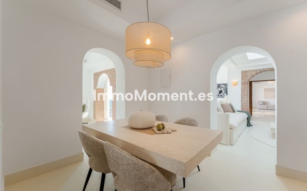 Resale - Detached villa - Benahavís - El Madroñal