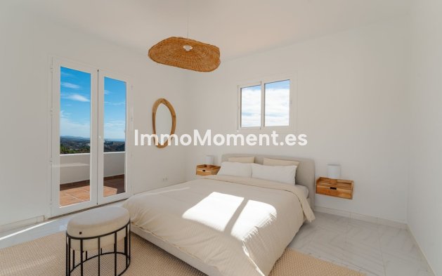 Resale - Detached villa - Benahavís - El Madroñal