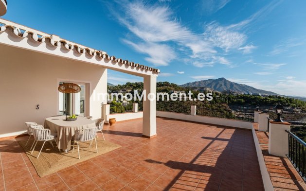Resale - Detached villa - Benahavís - El Madroñal