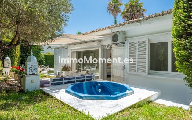 Wiederverkauf - Freistehende Villa - Marbella - Los Monteros